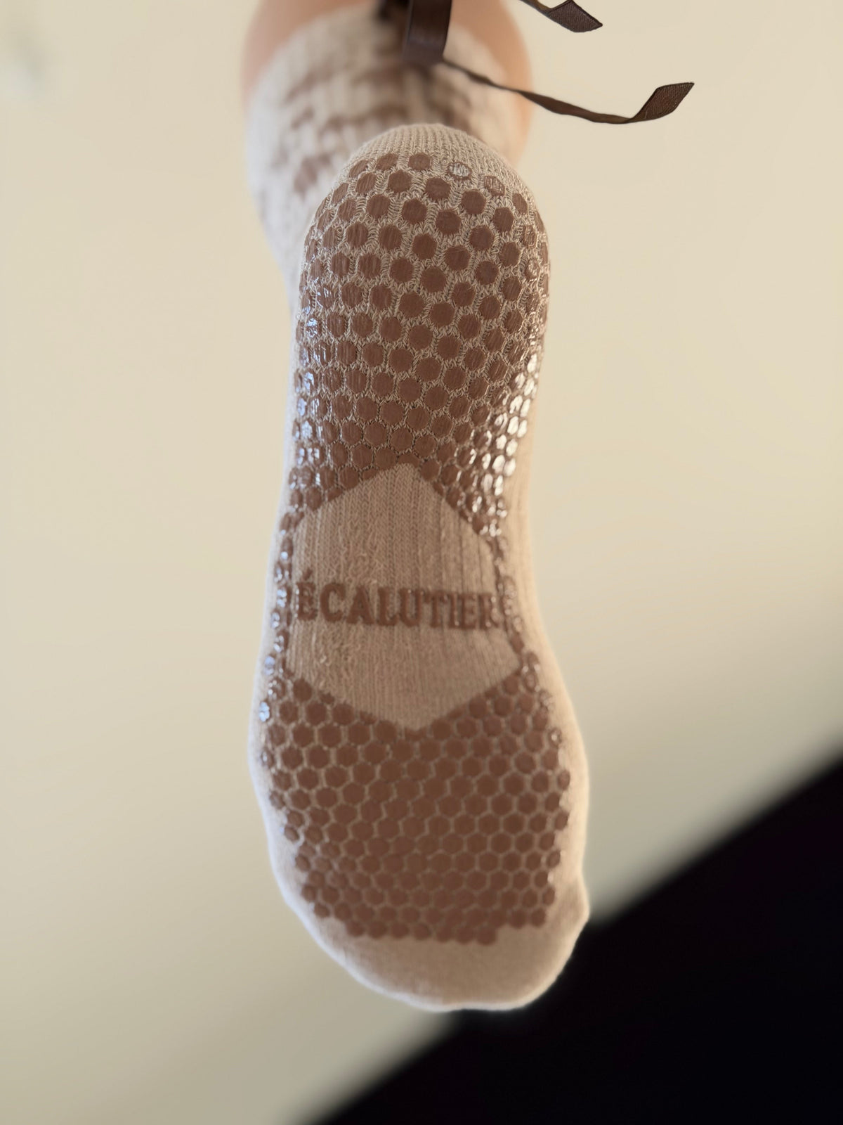 LeoGrip Pilates Grip Socken im Leoparden-Look für Pilates und Barre