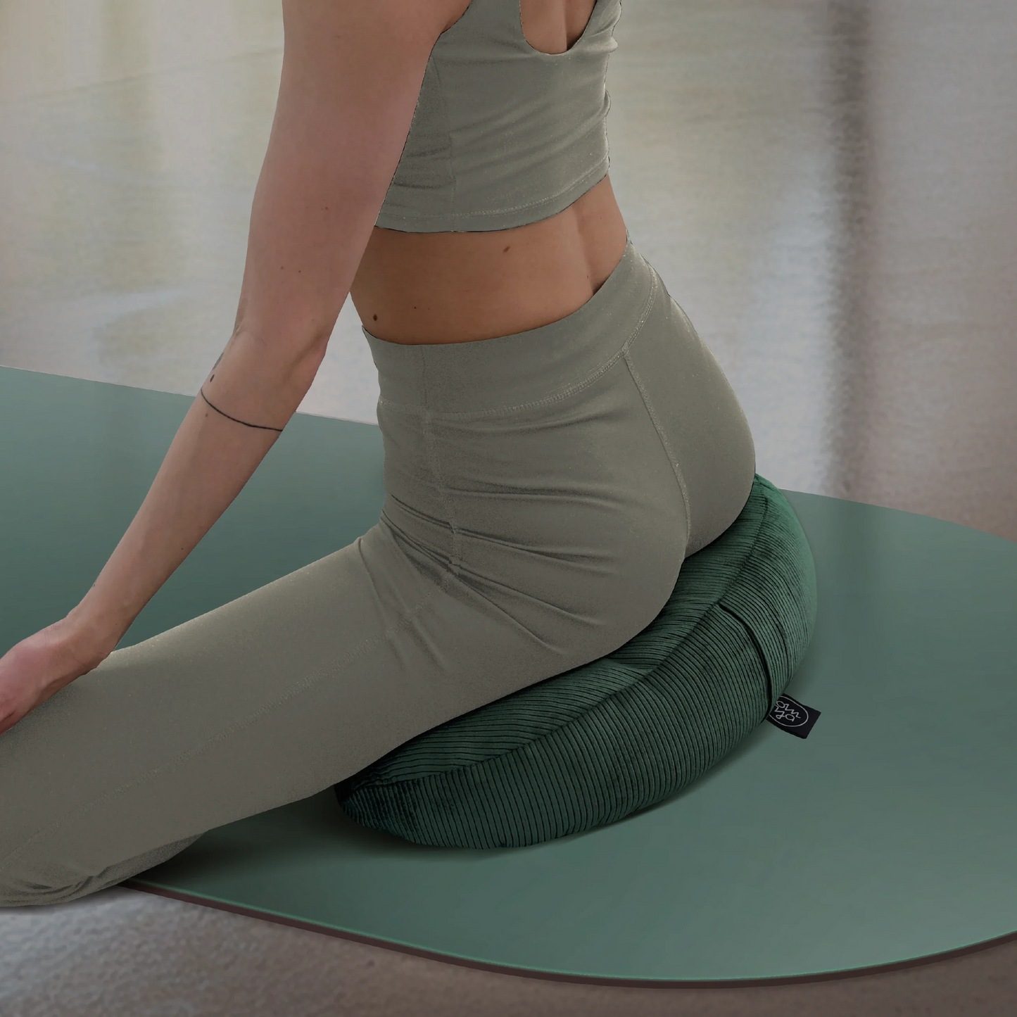 Design Yoga Halbmond Kissen - Forest Cord