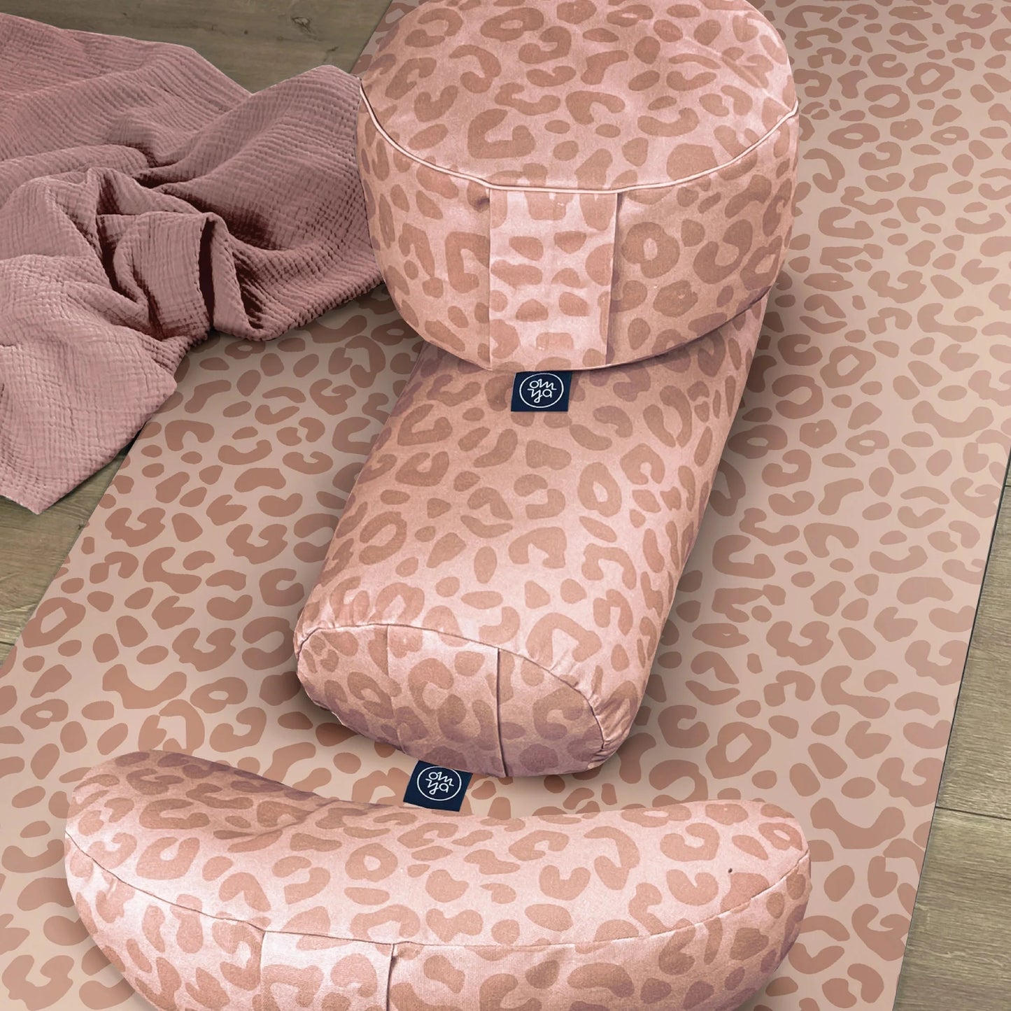 Yoga-Bolster „Rosé Leo Balance“