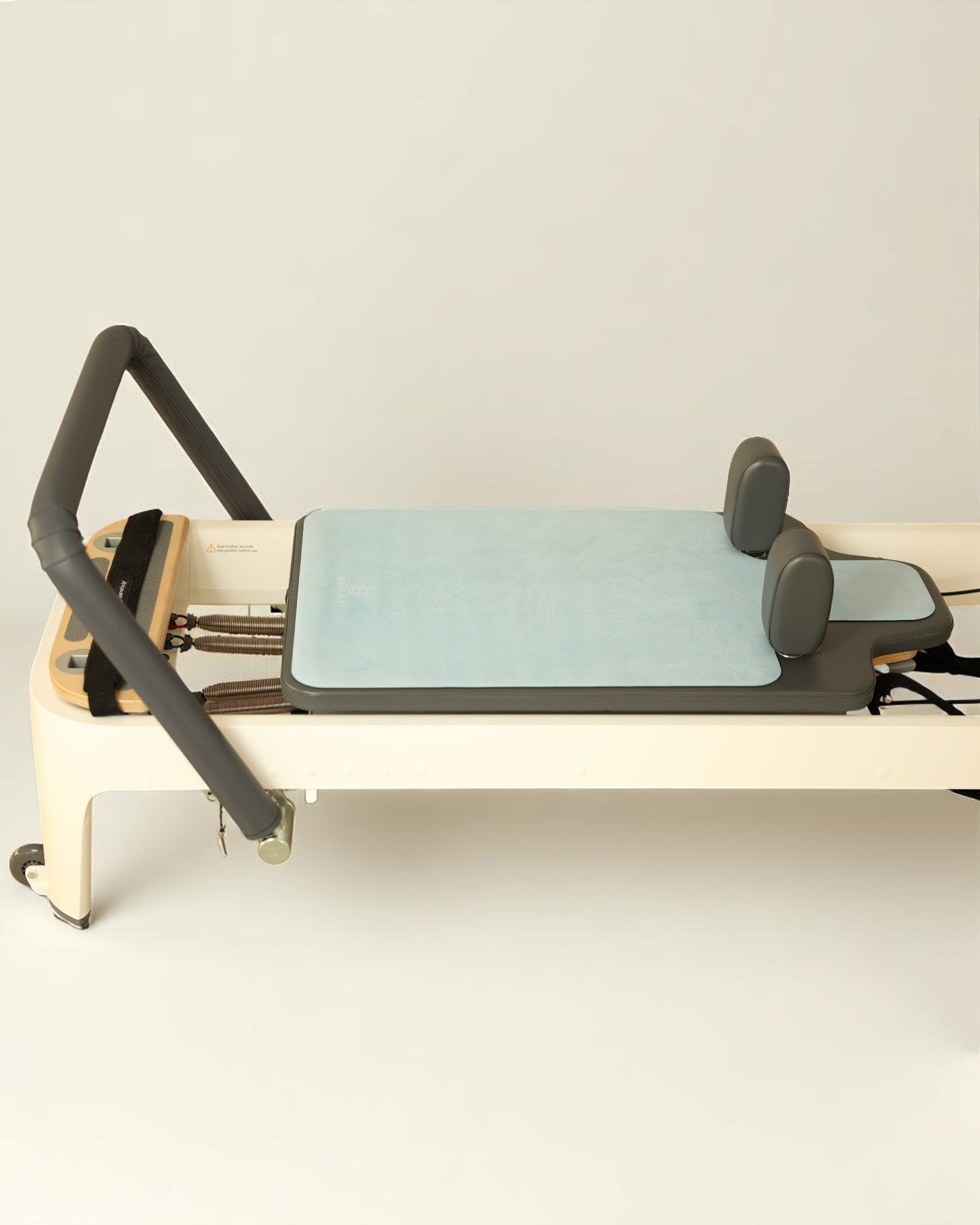 Reformer Matte Powder Blue mit weicher Mikrofaser-Oberseite