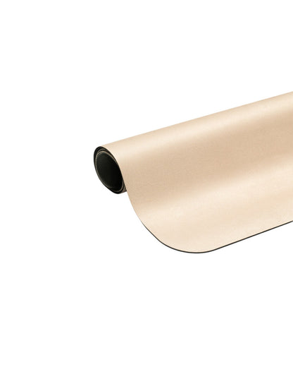Mikrofaser Reformer Matte Vanilla Cloud mit Nackenstütze am Kopfende