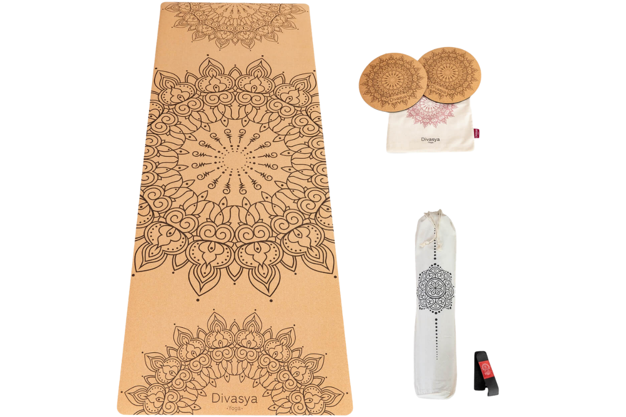 Yoga Set aus Kork mit Yogamatte und Yoga-Knie-Pads für komfortables Training