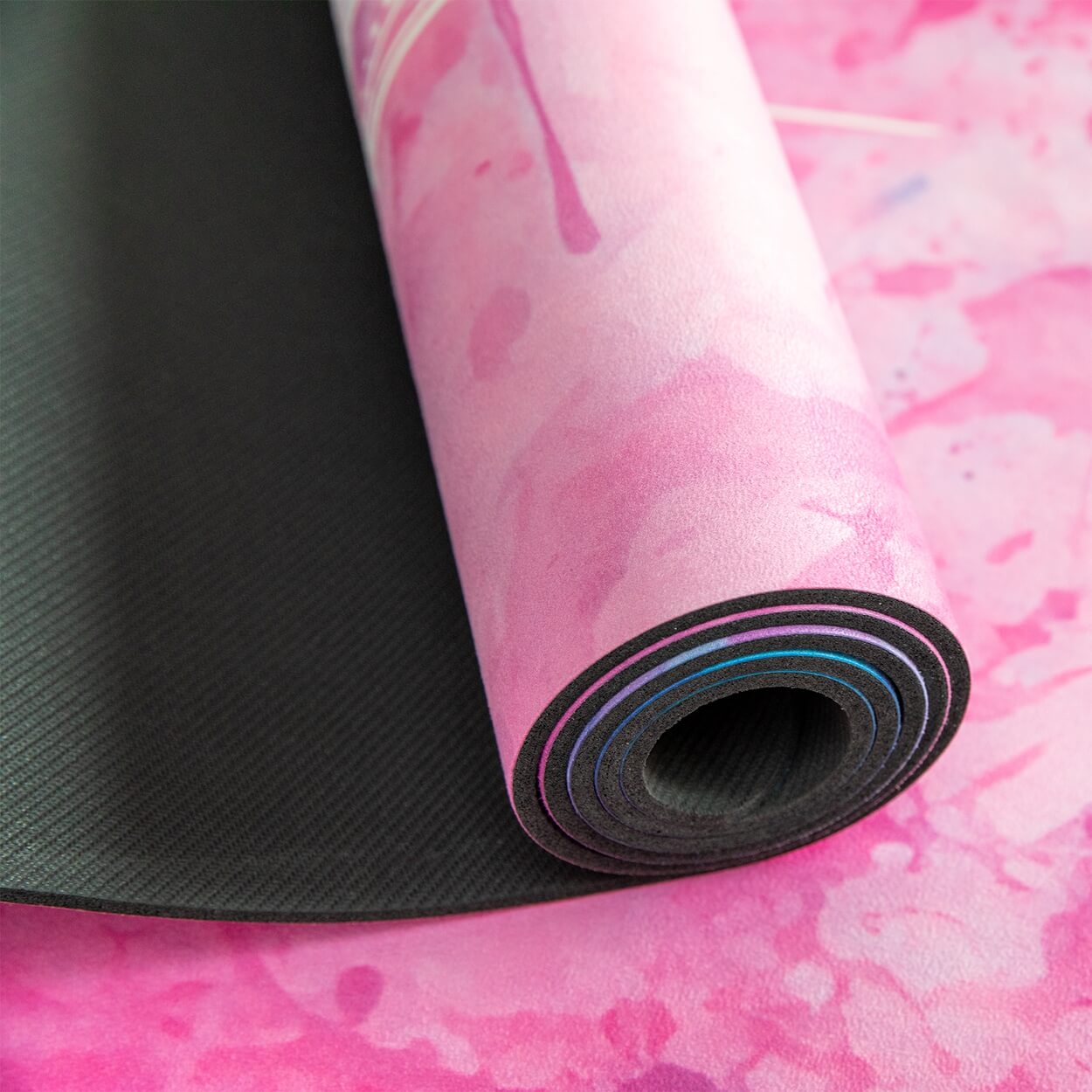 Nachhaltige Yogamatte aus Naturkautschuk & recycelter Mikrofaser