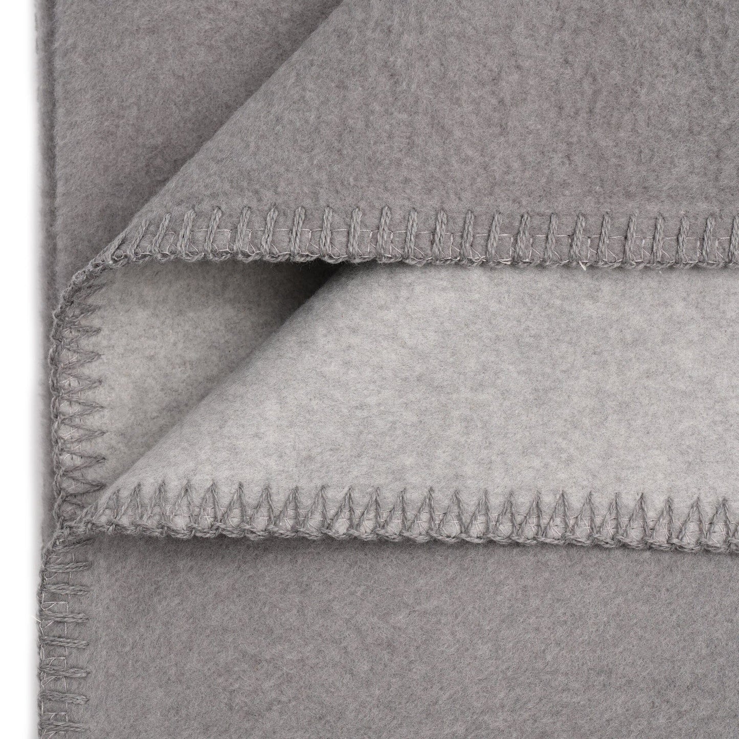 Flauschige Baumwoll Wendedecke zweifarbig - regional hergestellt