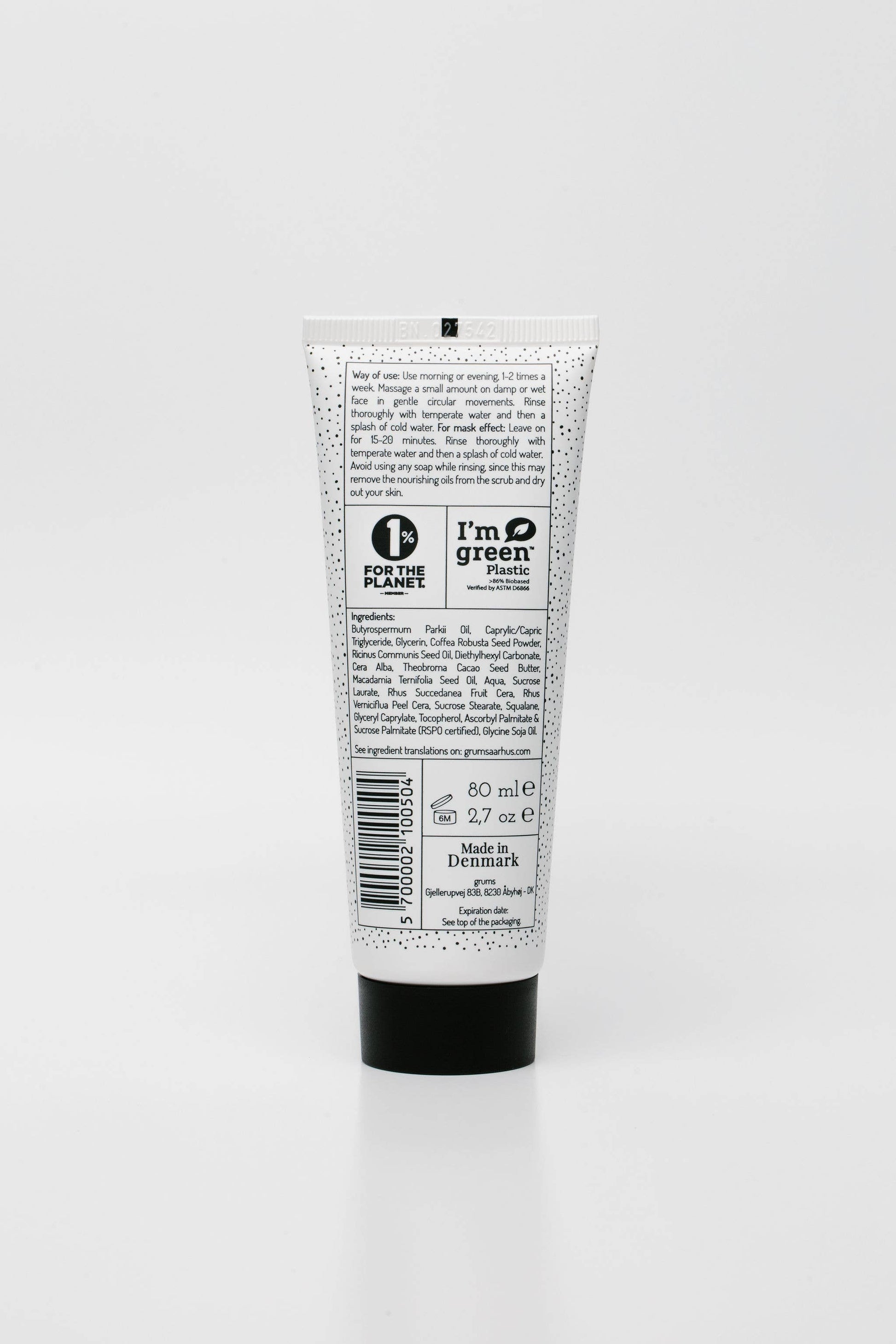 Rückseite der grums Raw Espresso Face Scrub + Mask Tube mit Produktinformationen und Recycling-Hinweisen.