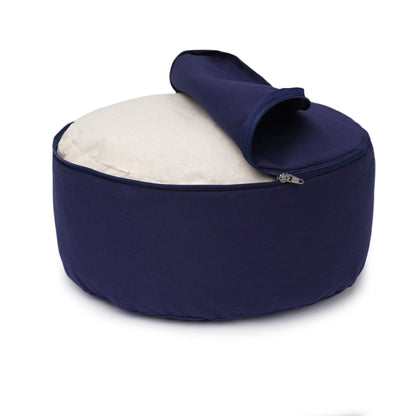 Meditationskissen Glückssitz Classic D als komfortabler Sitzplatz für Yoga